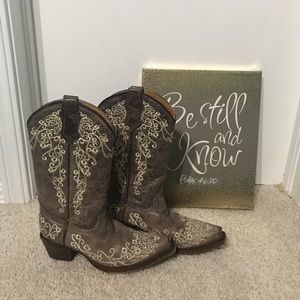 Girl Corral boots